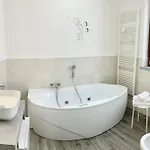 Konukevi Langamore 4*